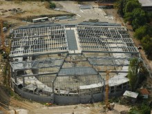 Приключи монтажът на покрива на многофункционалната спортна зала
