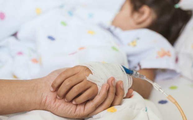Все повече деца във Великобритания постъпват в болница заради усложнения