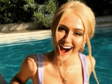 Мария Бакалова подписа за участие в нов филм след "Борат 2"