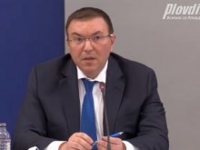 За седмица: 32% повече заразени и 4% повече починали с COVID-19