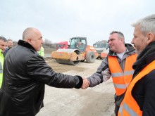 Борисов: На места "Тракия" е толкова зле, че все едно правим нова магистрала!