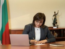 Нинова: Здравето не бива да е стока, която се търгува в болниците