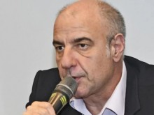 Доцент Киров: Очакваме точни данни за масовата ваксинация на хората