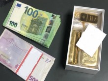 Над 5,2 кг злато откриха в лек автомобил на ГКПП Калотина
