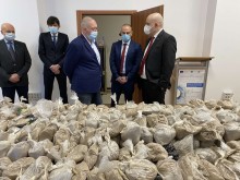 Контейнерите с хероин пристигнали във Варна от Дубай, замесен е и митничар
