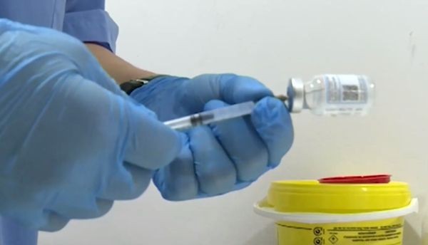 Нова тв
Здравният министър определи местата за масова имунизация Ваксини срещу