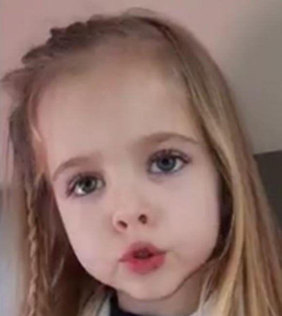 5 годишно момиче с трогателно послание в социалните мрежи Малката принцеса