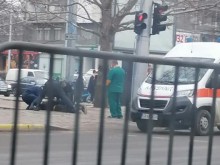 Млад мъж с психични проблеми изкара акъла на шофьори и минувачи в Пловдив