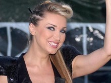 Галя от "Каризма" върти баници и сарми в родния Ямбол