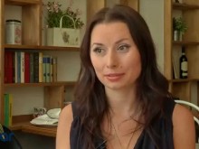 Кобилкина каза по колко обслужва, не е за вярване