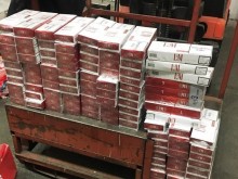 Митничари се натъкнаха на над 50 000 къса контрабандни на Капитан Андреево