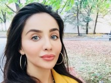 Елен Колева вдига паметник на гаджето, за да й предложи брак