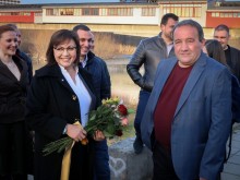 Нинова: Мога да допринеса за промяна в Пловдив с конкретни политики и проекти