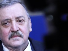 Кантарджиев: Преболедувалите могат да се ваксинират само с 1 доза