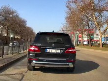 Няма прошка! Справедливост застигна бродиращия с джипа си баровец!
