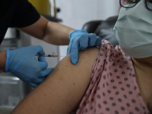Германка се учи да диша: "С тежка форма на коронавирус съм, защото отказах да се ваксинирам"