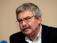 Хърсев: Трябва да се получават заплати като в другите страни, иначе ще останем без хора