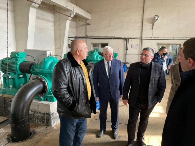 Премиерът посети новата пречиствателна станция за питейни води на Перник