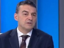 Проф. Петров: Вече сме в трета вълна на ковид, но има и добра новина