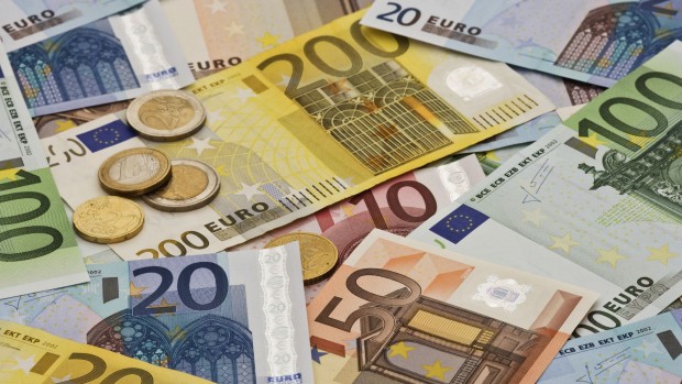 От 1 януари 2024 г ще плащаме с евро в