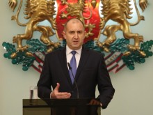 Правителството и президентът в нов спор, този път заради Вашингтон