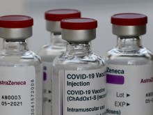 В Италия "AstraZeneca" ще се поставя и на хора над 65 години