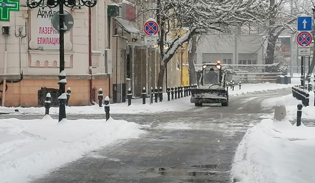 Plovdiv24 bg
Жълт код за сняг и поледици е обявен за утре
