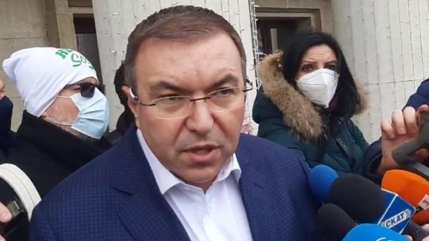 Министър Ангелов: Ковид ситуацията ще се използва за политически цели
