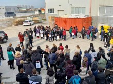 Младен Шишков се срещна с работещи в английска фирма край Стряма