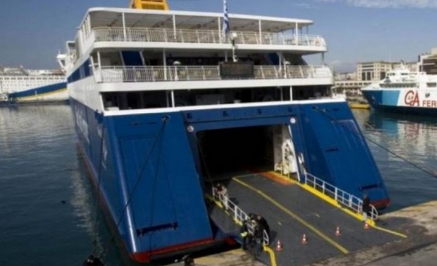 Тежкотоварният трафик за фериботния терминал между Силистра и румънския град