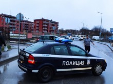 Нечовешко задръстване в "Южен", стотици шофьори принудени да правят обратен завой