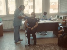 Успешно завърши първият етап от ваксинирането на преподаватели и служители на ПУ