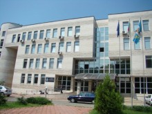 Задържаха крадец на павета