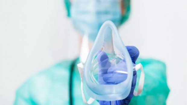 Всички лечебни заведения в страната са обезпечени с кислород, съобщи