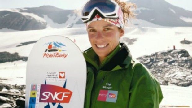 Световната шампионка по сноуборд Жюли Помагалски е загинала при спускане