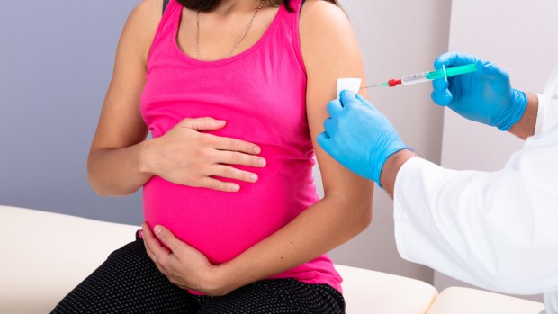 iStock
Ваксините срещу коронавируса са безопасни за бременни обяви Световната здравна