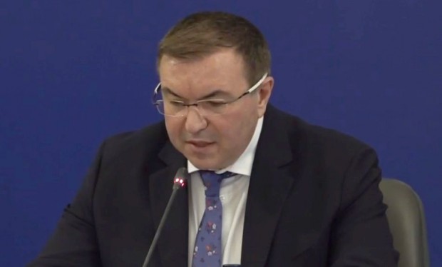 Министърът: Истината е много жестока!