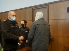 Съдът решава за обвинените в шпионаж
