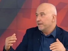 Математик от БАН: Ваксинирайте се, четвъртата вълна ще е през септември