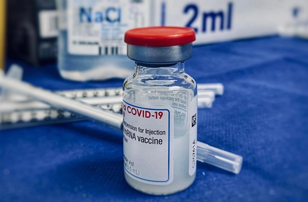 "Pfizer" започна да тества ваксините си на деца до 12 години