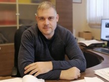 Илия Гатев: След 20 милиарда лева евросубсидии в земеделието ядем вносни плодове и зеленчуци, често пластмасови