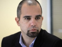 Първан Симеонов: Хoрa, нe пoлудявaйтe, мoля ви! Cпрeтe дa нacaждaтe пaникa!