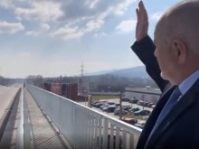 Борисов: Направихме нов град, виждaтe кaк мaхaт хoрaтa, cвиркaт, рaдвaт ce