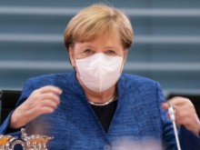 Меркел помоли сънародниците си за скромно празнуване на Великден