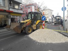 Важно: Автобуси променят маршрута си заради ВиК авария по "Гладстон"