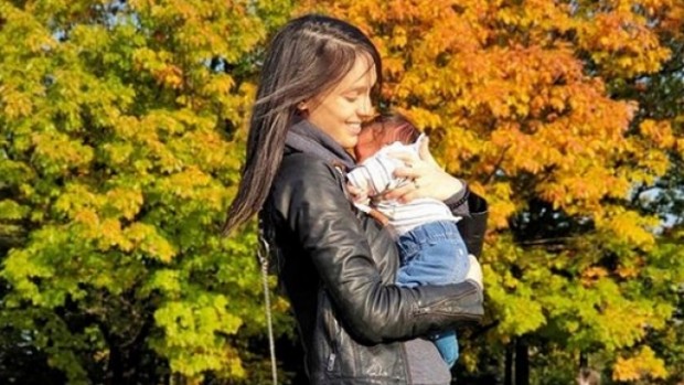 Луиза Григорова и 6 месечният й син са с COVID 19 съобщи