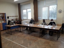 12,96 % е избирателната активност за Пловдив към 12,00 часа