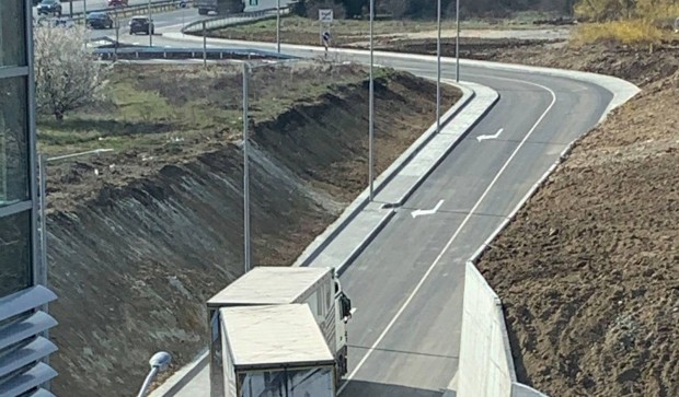 Виждам те КАТ Варна
Фирмата изпълнител на новата свързваща пътна рампа