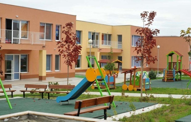 Детските градини и яслите отвориха