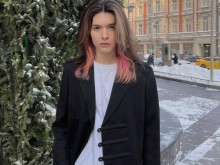 Променен до неузнаваемост! Това Кристиан Костов ли е?